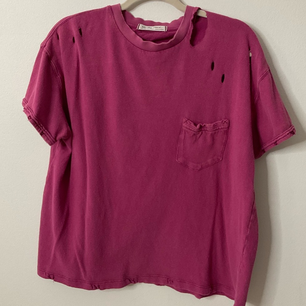 We the Free Distressed Tshirt XS